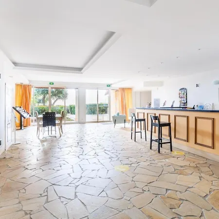 Corniche - Maeva - 2 Pieces 5 Personnes Confort Mae-1353 Apartment *
